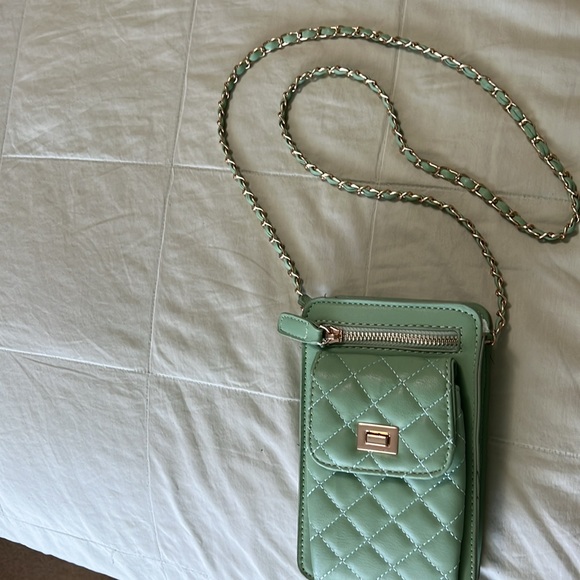 Light green phone bag - Picture 4 of 4